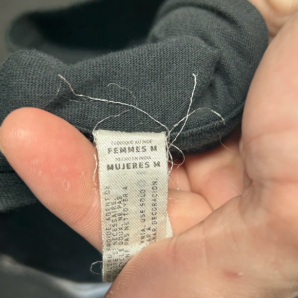 Reno Nevada Graphic V-Neck Tee - Black - Picture 6 of 6